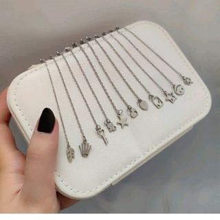 اویز ساعت
