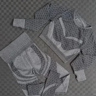 لباس ورزشی