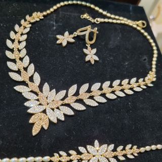 سرویس نقره اصل مخصوص عروس