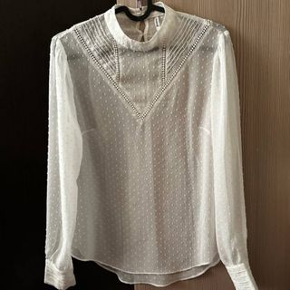 بلوز Stradivarius  خارجی