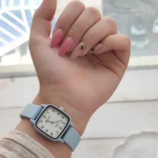 ساعت دخترانه مارک بلون