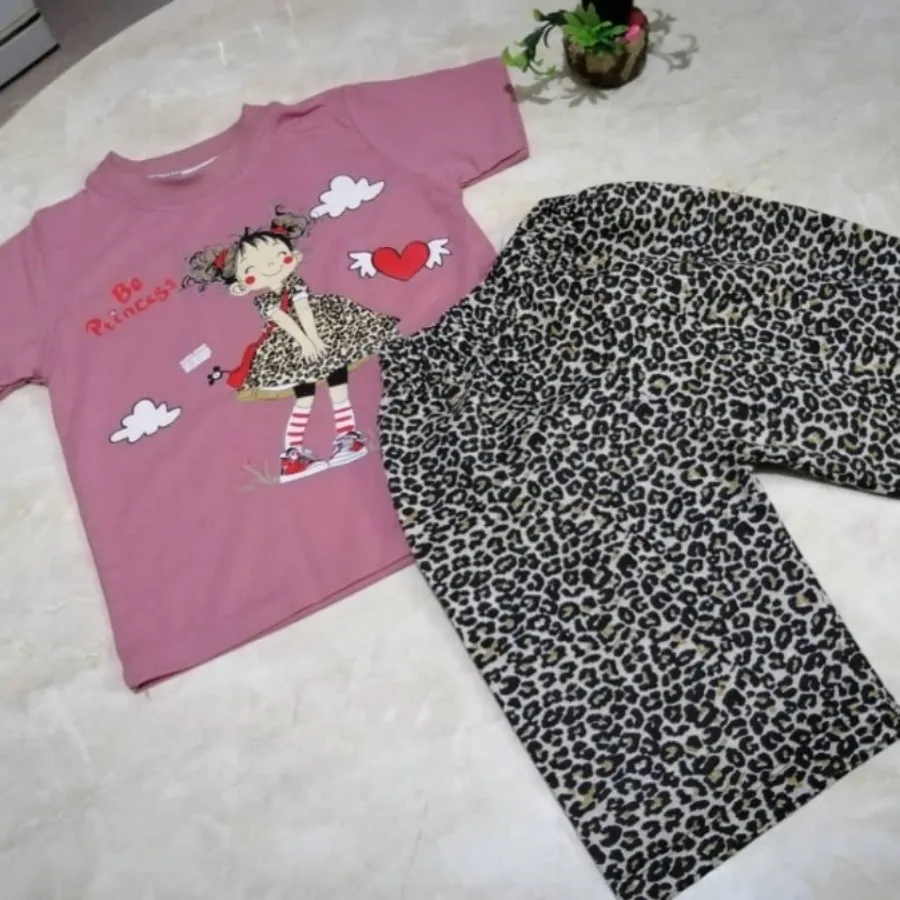تیشرت شلوارک