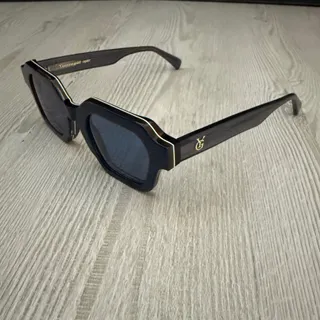 عینک آفتابی yasmin gold