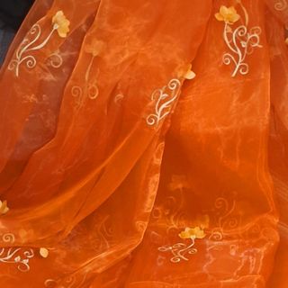 پرده حریر شیشه ای