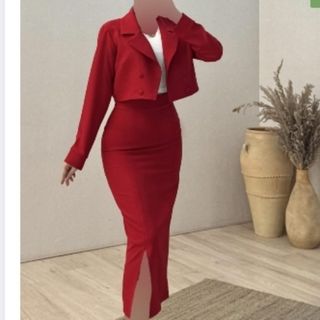 کت و دامن قرمز سایز 36
