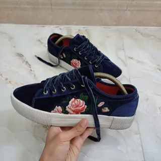 کتونی h&m سایز 40