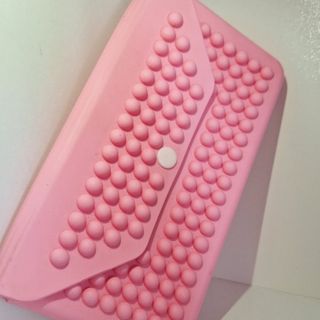 کیف سیلیکونی صورتی?