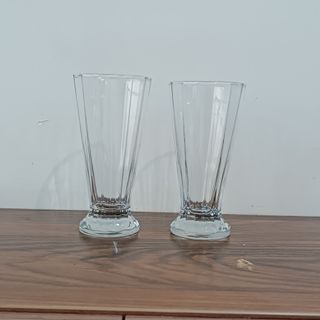 لیوان شربت خوری