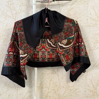 روسری طلا کوب ساتن
